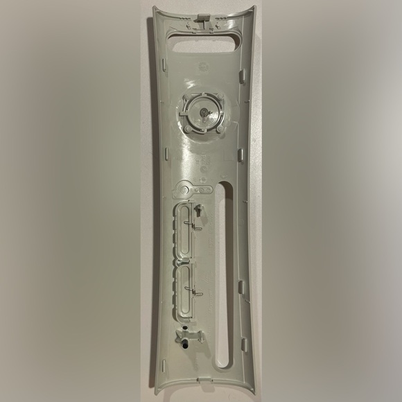 Used faceplate case for Xbox 360 - Picture 2 of 2